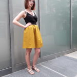 Jupe Ava popeline de coton jaune pétrole élastique à la taille Julie Bonnard créatrice Saint-Étienne